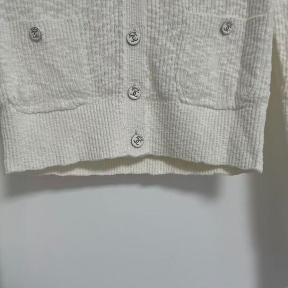 The Chanel Coco Beach 2025 collection Cardigan - Picture 10 of 14